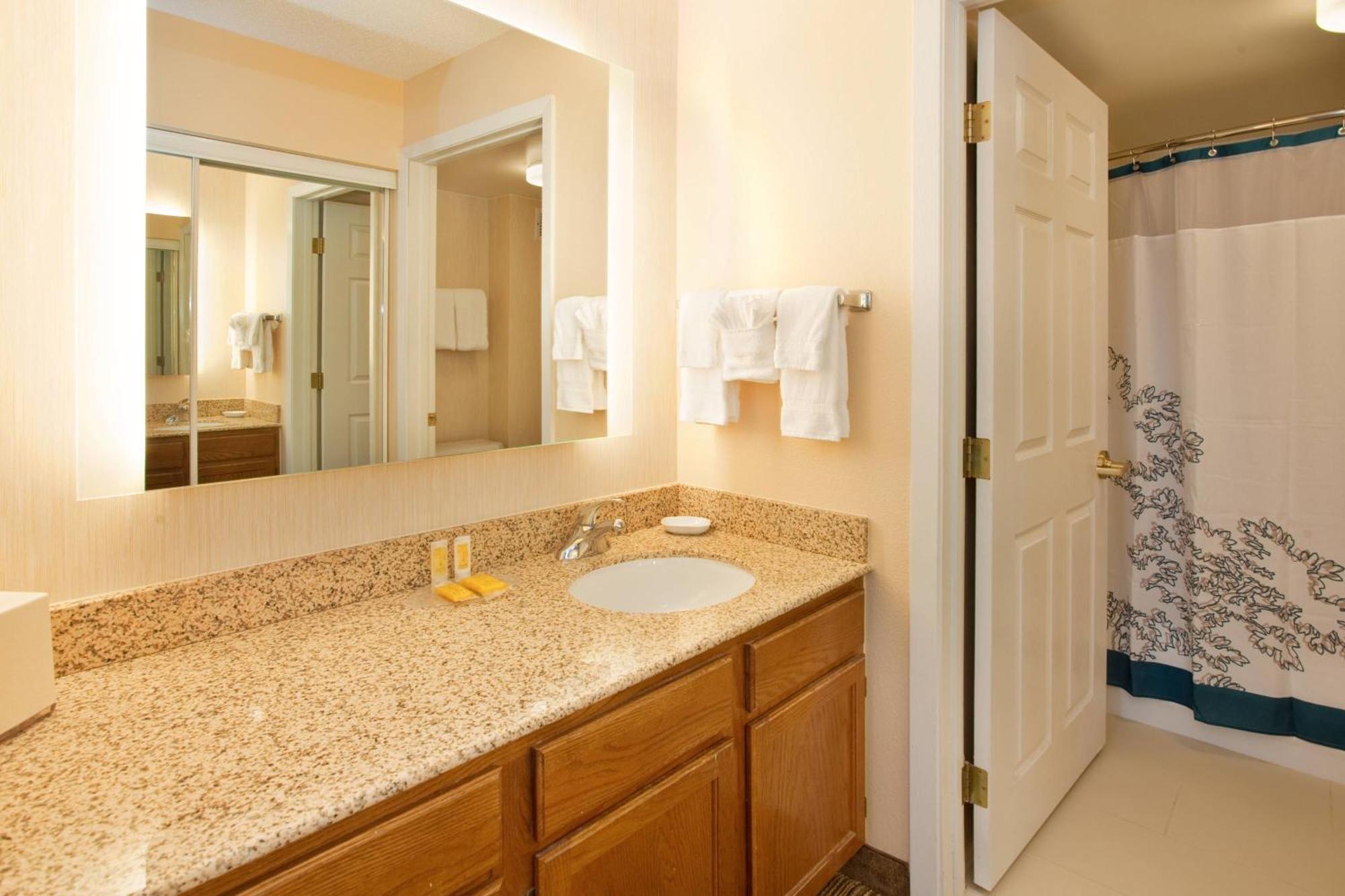 Residence Inn Houston Sugar Land/Стафорд Стая снимка